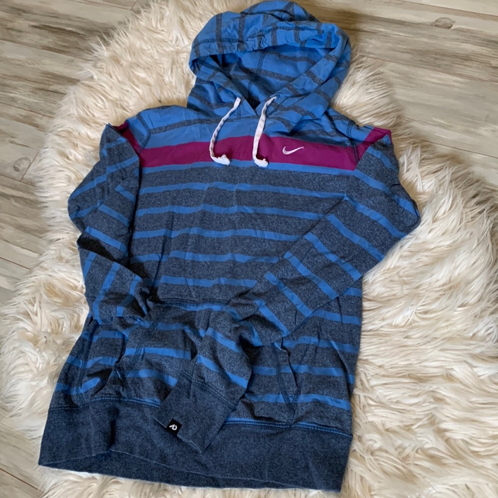 NIKE hoodie size M